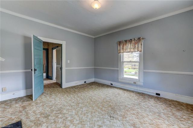712 S Main Street, Reidsville, NC 27320