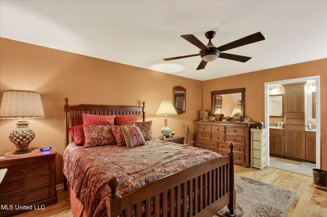 79309 E Diamondhead Drive, Diamondhead, MS 39525