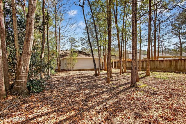 79309 E Diamondhead Drive, Diamondhead, MS 39525