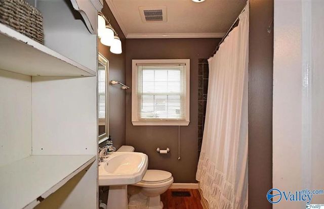 2719 Thornton Circle, Huntsville, AL 35801