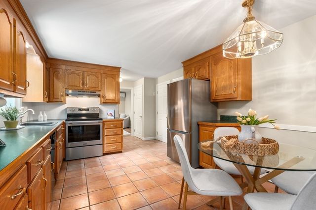67 Blacksmith Drive, Medfield, MA 02052