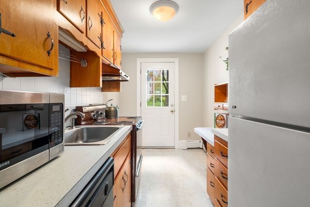 67 Blacksmith Drive, Medfield, MA 02052