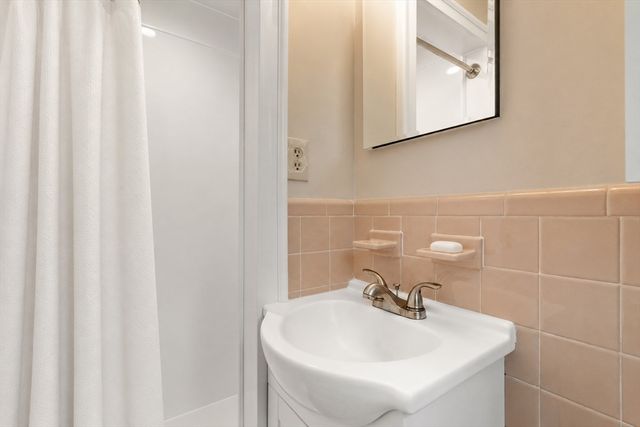 67 Blacksmith Drive, Medfield, MA 02052