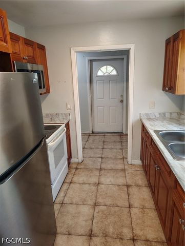 2709 Jackson, Fort Myers, FL 33901