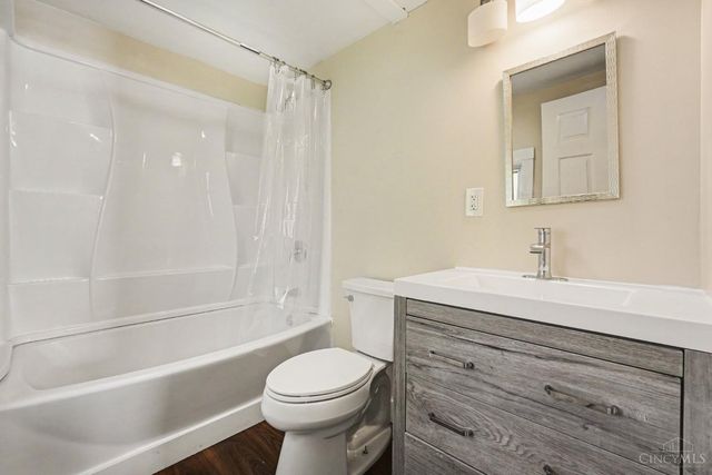 4508 Glenway Avenue, Cincinnati, OH 45205