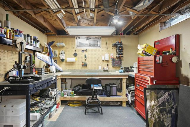 1213 Troy Drive, Madison, WI 53704