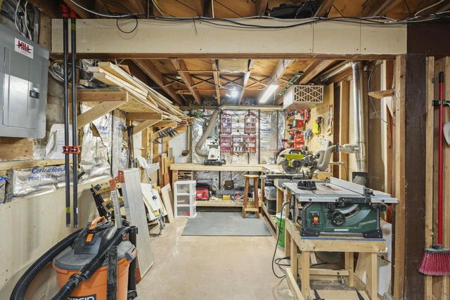 1213 Troy Drive, Madison, WI 53704