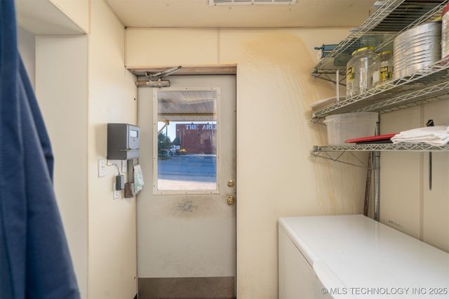 200 N Broadway Street, Cleveland, OK 74020