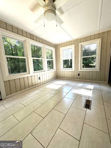 1302 Rolling Green Drive, Acworth, GA 30102