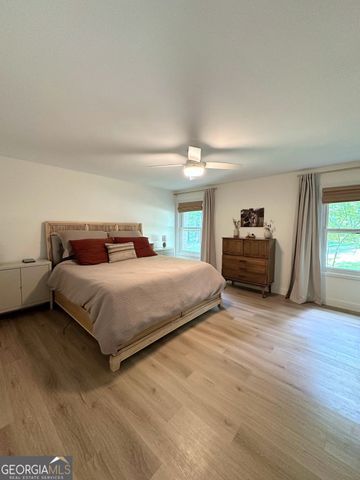 1302 Rolling Green Drive, Acworth, GA 30102