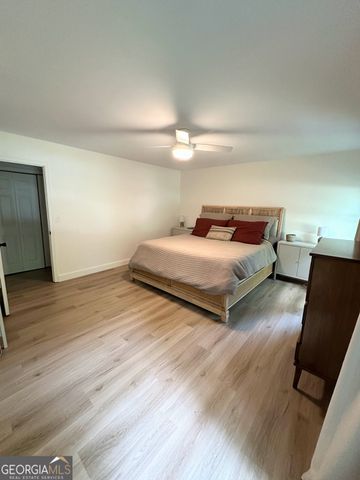 1302 Rolling Green Drive, Acworth, GA 30102
