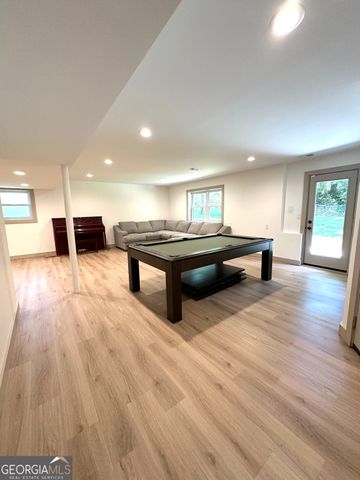 1302 Rolling Green Drive, Acworth, GA 30102