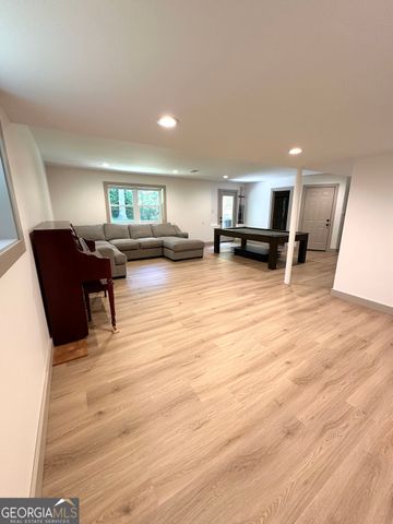 1302 Rolling Green Drive, Acworth, GA 30102