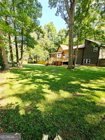 1302 Rolling Green Drive, Acworth, GA 30102