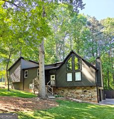 1302 Rolling Green Drive, Acworth, GA 30102
