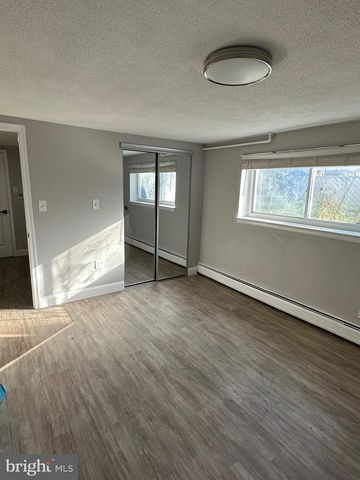 127 SPOHN, Reading, PA 19608