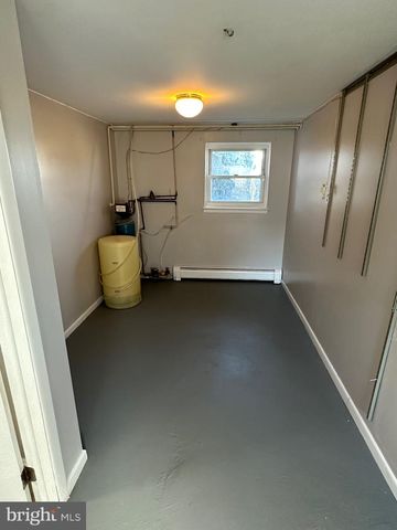 127 SPOHN, Reading, PA 19608