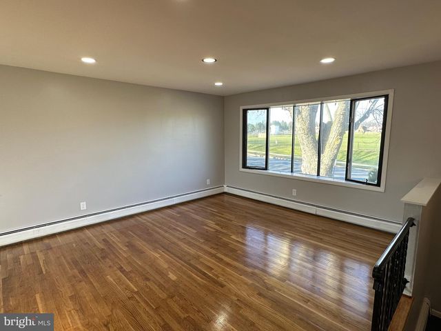 127 SPOHN, Reading, PA 19608