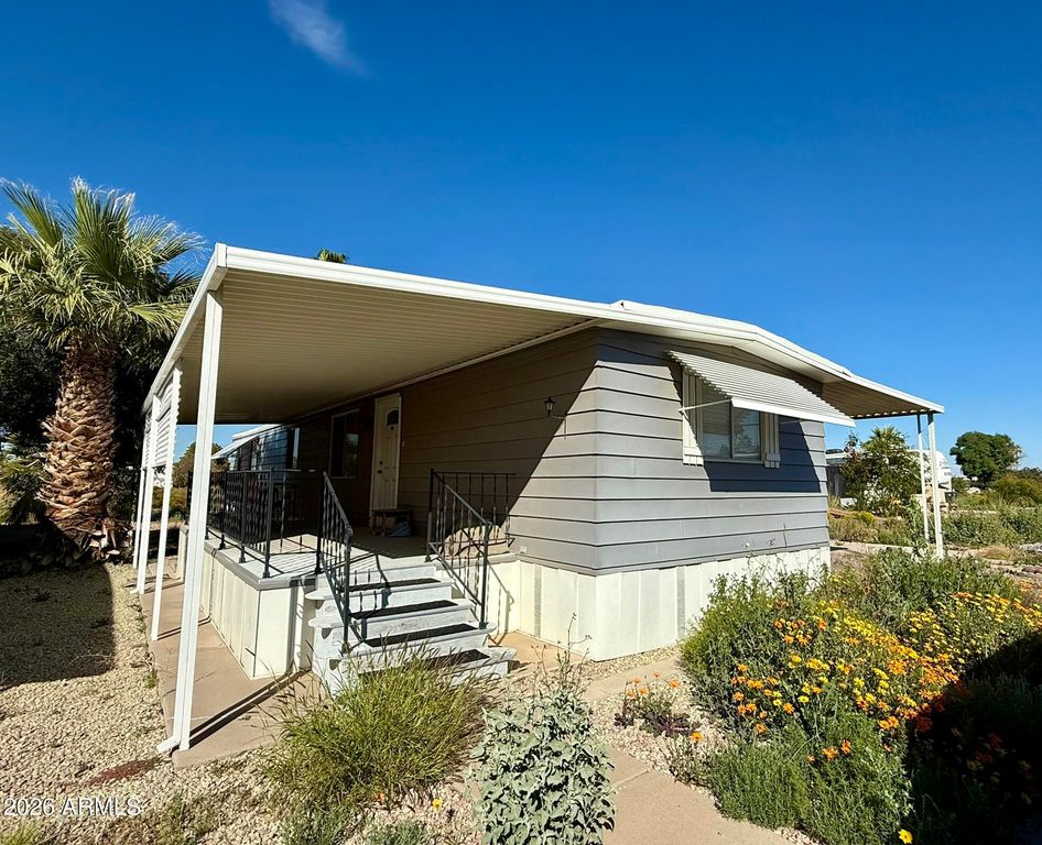 Image 19 of property listing at 8780 E MCKELLIPS Road 517, Scottsdale, AZ 85257