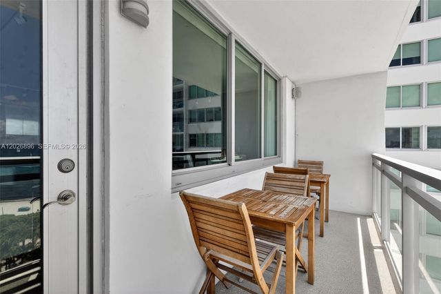 7135 Collins Avenue 1124, Miami Beach, FL 33141
