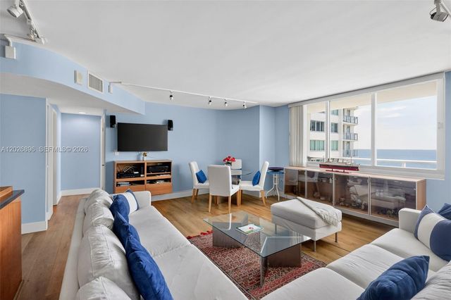 7135 Collins Avenue 1124, Miami Beach, FL 33141