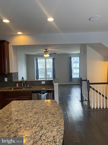 105 CHAMOMILE CT, Lake Frederick, VA 22630