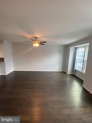 105 CHAMOMILE CT, Lake Frederick, VA 22630