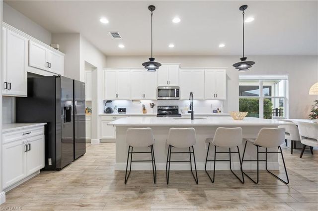 3509 Pilot CIR, Naples, FL 34120