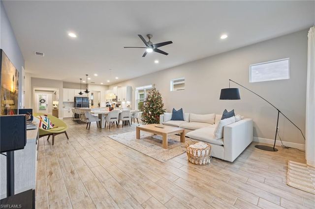 3509 Pilot CIR, Naples, FL 34120