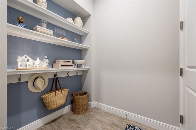 3509 Pilot CIR, Naples, FL 34120