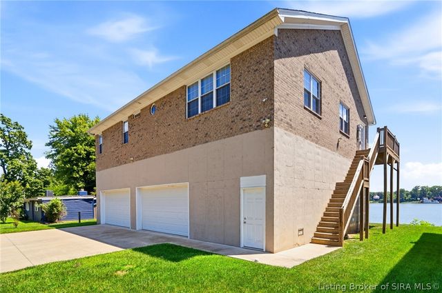 408 S Front Street, Jeffersonville, IN 47130