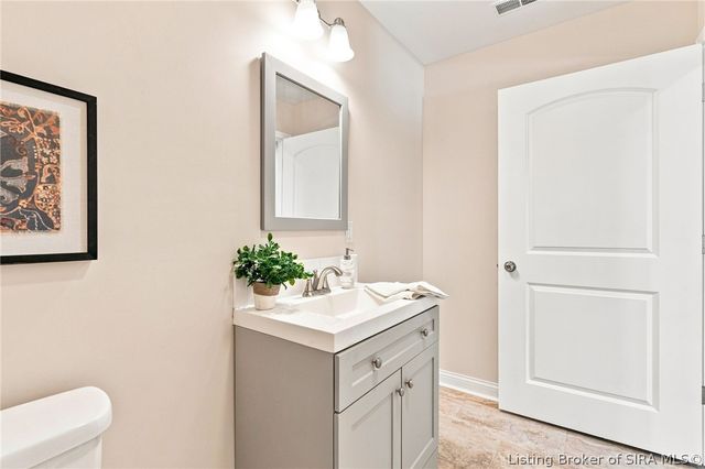 408 S Front Street, Jeffersonville, IN 47130