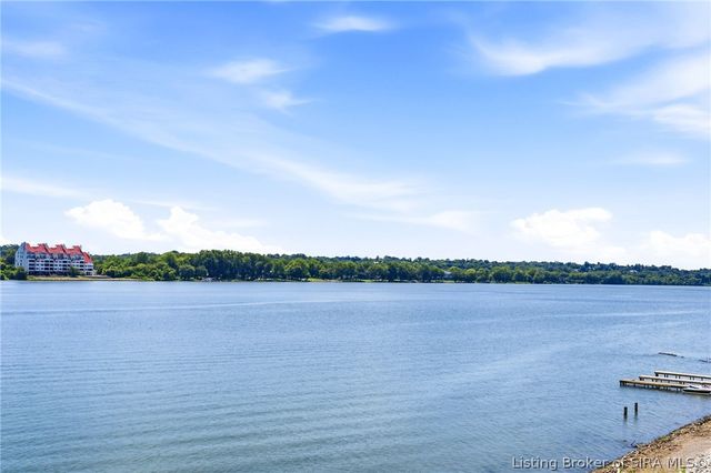 408 S Front Street, Jeffersonville, IN 47130