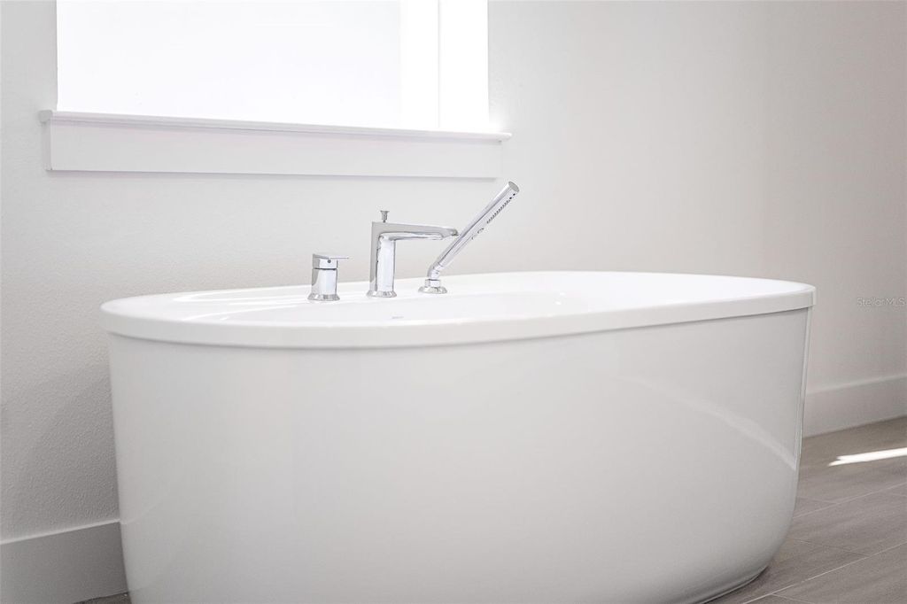 17715 PALMISTE DRIVE