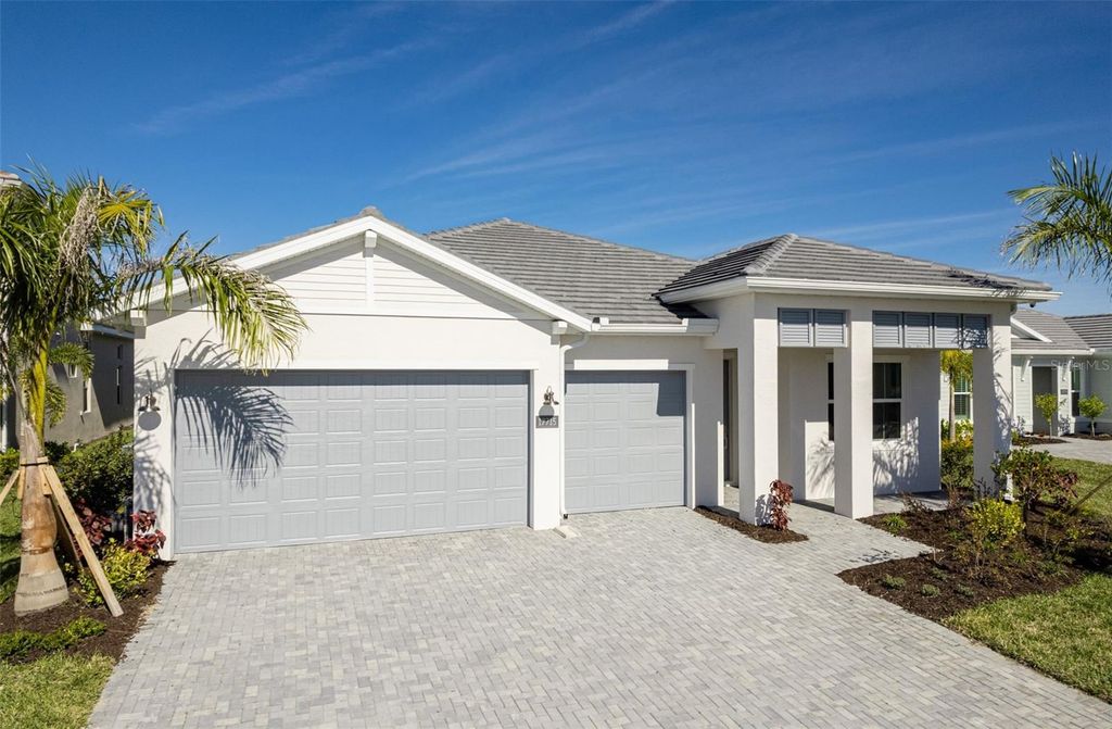 17715 PALMISTE DRIVE