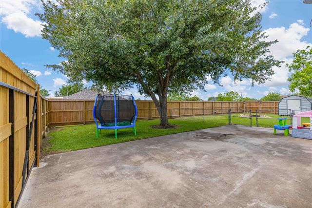 7315 Joseph Lane, Baytown, TX 77523