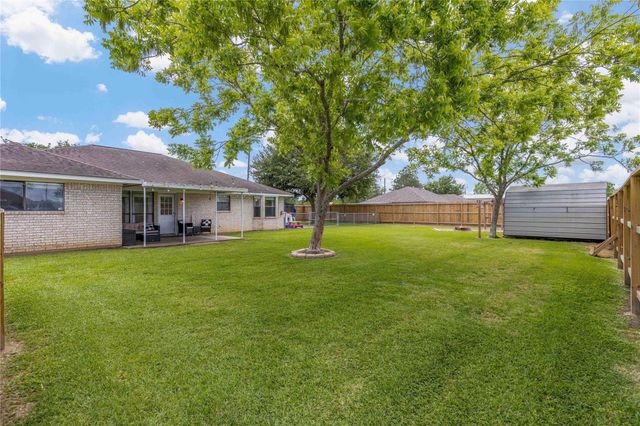 7315 Joseph Lane, Baytown, TX 77523
