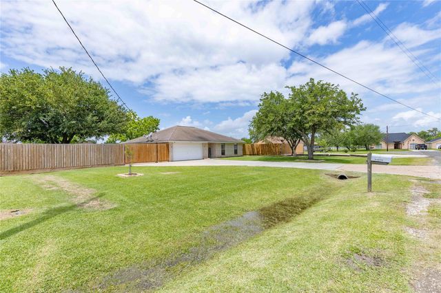 7315 Joseph Lane, Baytown, TX 77523