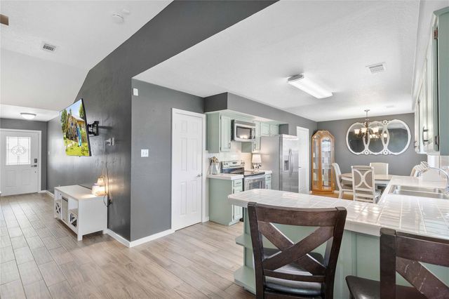 7315 Joseph Lane, Baytown, TX 77523