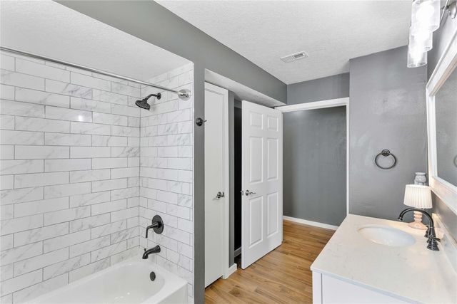 7315 Joseph Lane, Baytown, TX 77523