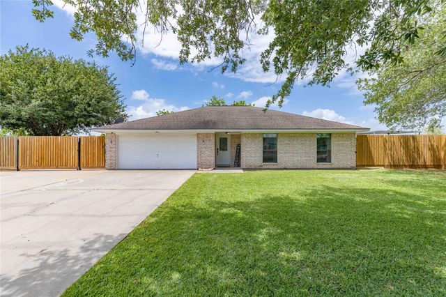 7315 Joseph Lane, Baytown, TX 77523