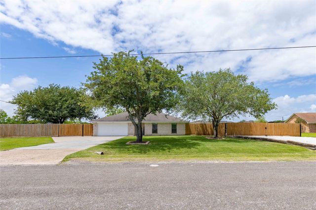 7315 Joseph Lane, Baytown, TX 77523