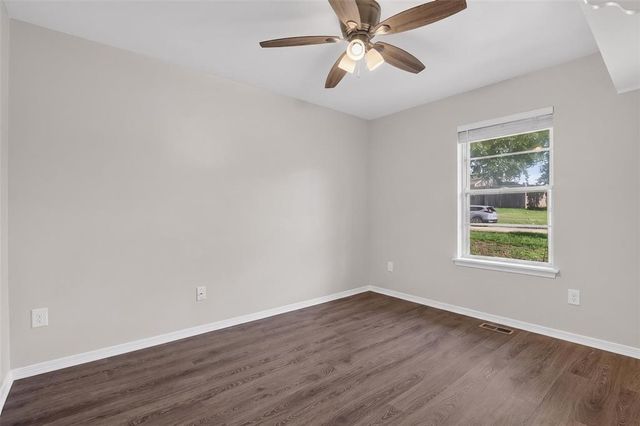 1015 Crown Drive, Edmond, OK 73034