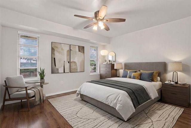 1015 Crown Drive, Edmond, OK 73034