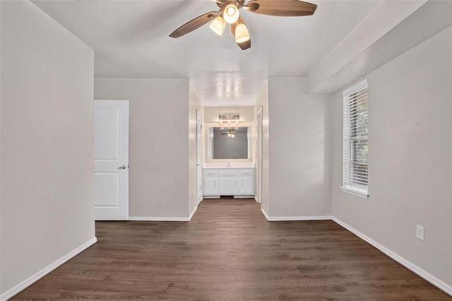 1015 Crown Drive, Edmond, OK 73034