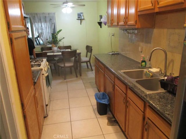 13701 Locust, Westminster, CA 92683