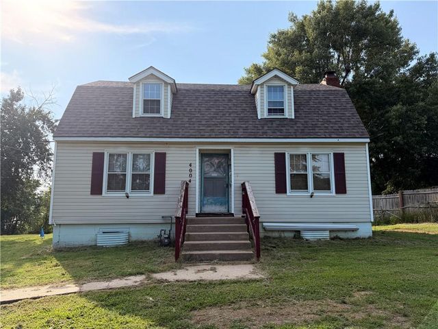 4004 Denton Road, Kansas City, MO 64133