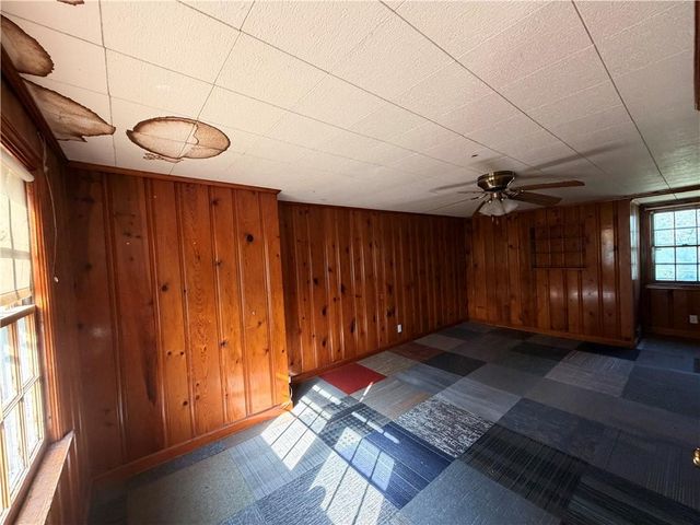 4004 Denton Road, Kansas City, MO 64133