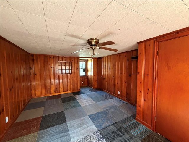 4004 Denton Road, Kansas City, MO 64133