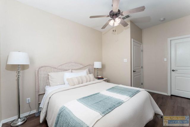 15 Harbor Point, Laguna Vista, TX 78578